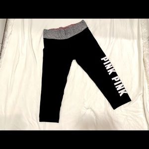 PINK Victoria’s Secret Reversible Yoga Capri Legging - Medium